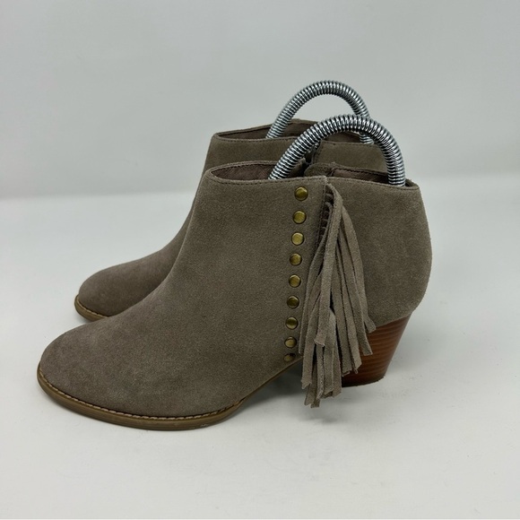 Vionic Western Faros Gray Leather Fringed Studded Ankle Boots Size 7 Almond Toe - Picture 5 of 12